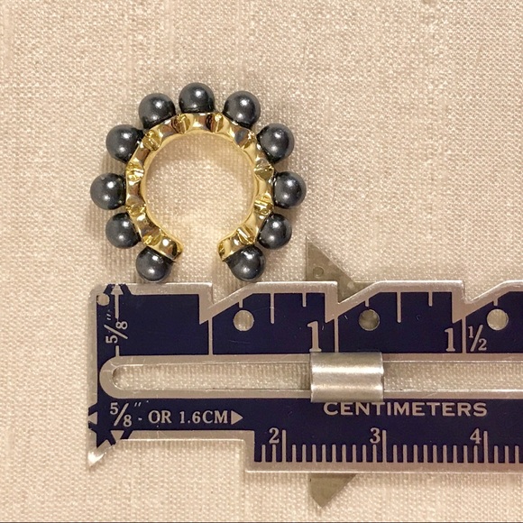 ANTHRO / Baublebar Clasina Pearl Cuffs - Picture 5 of 12